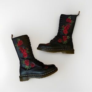 ❦ Dr. Martens 1914 Vonda Mid Calf Embroidered Red Rose Leather Lace Up Boots ❦